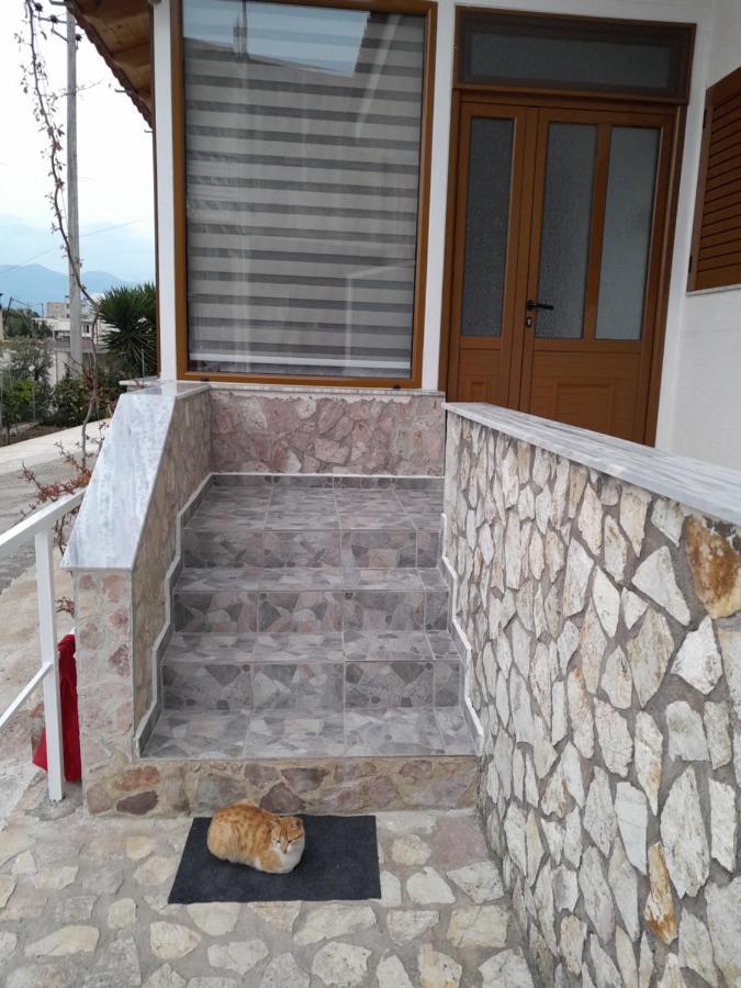 Luxury Dennis Home Sarandë Exterior foto